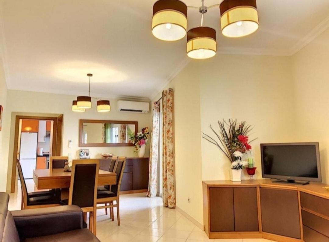 Candyland Apartment Albufeira Bagian luar foto
